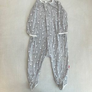 Magnetic Me grey sheep footie. Size 6-9 months.